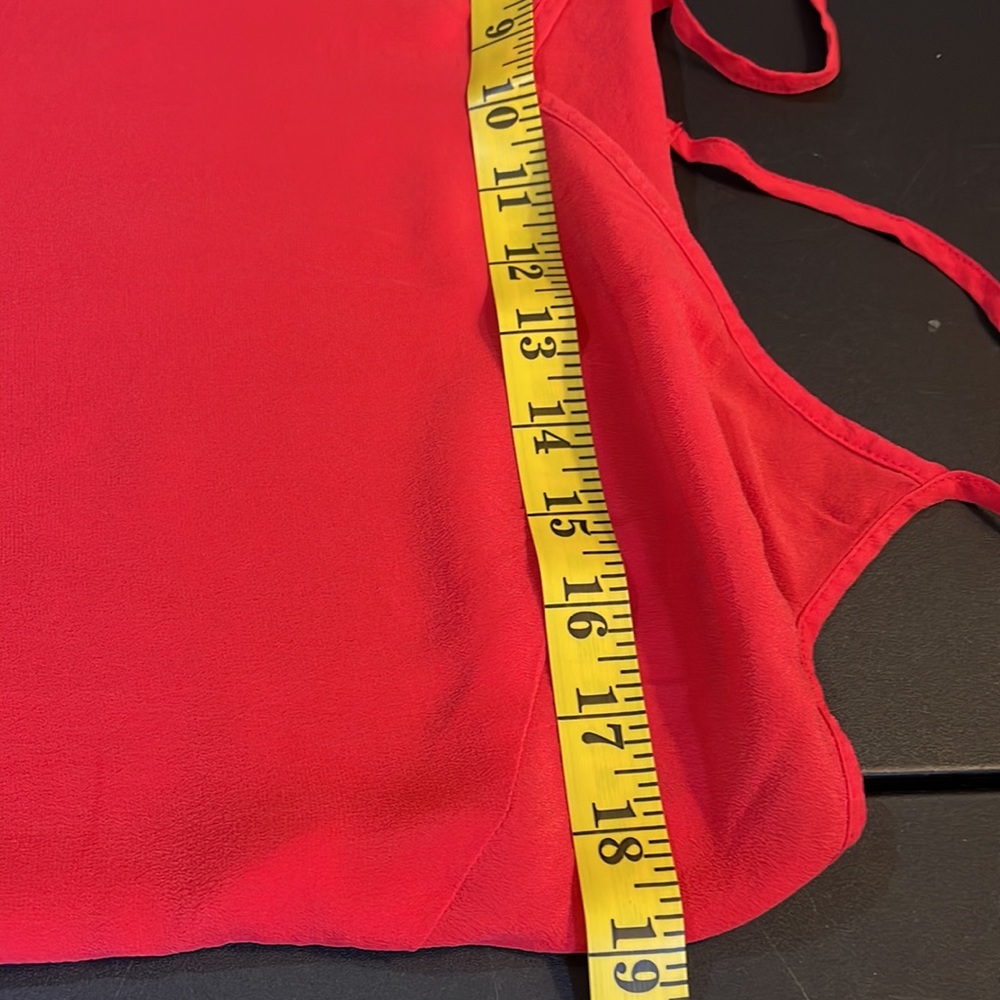 Bebe Red silky soft Cami,spaghetti strap’s,front tie waist,V-neck,Sleeveless - Picture 8 of 12